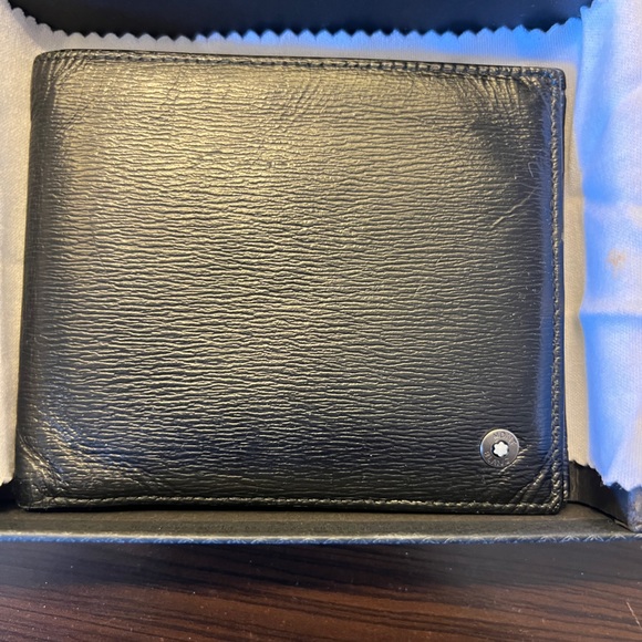 Men's double bifold black leather wallet by Montblanc. - Picture 1 of 5